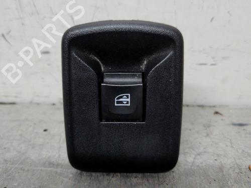 Used Right front window switch DACIA SANDERO II 1.0 SCe 75 (B8JC, B8JD, B8NC) (73 hp) 32995908