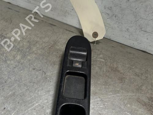 Used Right front window switch PEUGEOT 307 (3A/C) 2.0 HDi 110 (107 hp) 27328379