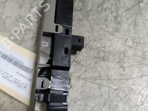 Used Right front window switch Right front window switch CITROËN C5 III (RD_) 3.0 HDi 240 (RDX8CA) (241 hp) 25625417 25625417