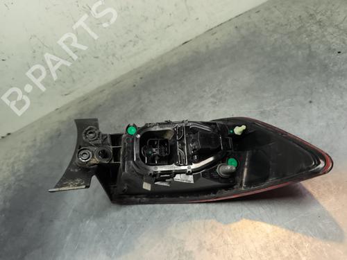 Used Right taillight Right taillight RENAULT CLIO IV (BH_) 0.9 TCe 90 (BHNF, BHMA, BHMH, BHJK, BHJR) (90 hp) 31662916 31662916