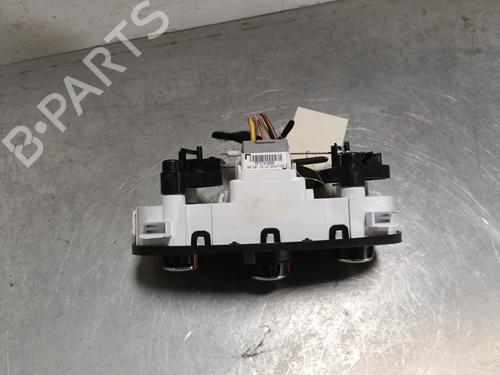 climate-control-dacia-lodgy-js_-2012-27810138 main image