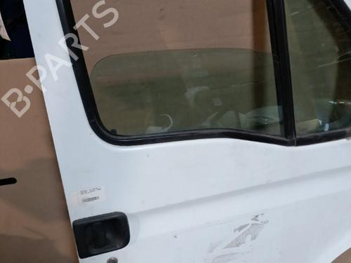 Used Right front door RENAULT MASTER II Van (FD) 2.5 dCi (101 hp) 21694884