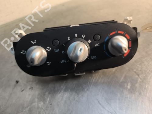 Comando clima RENAULT TWINGO II (CN0_) 1.5 dCi 75 (75 hp) 30552467