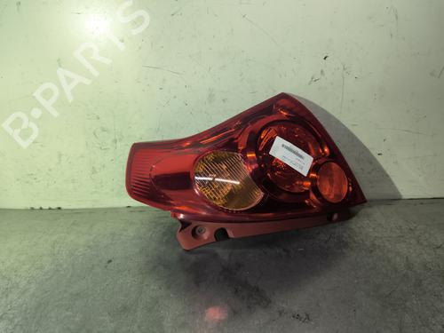 Høyre baklys SUZUKI SWIFT III (MZ, EZ) 1.6 (RS416, RR 416, ZC31S) (125 hp) 29538229