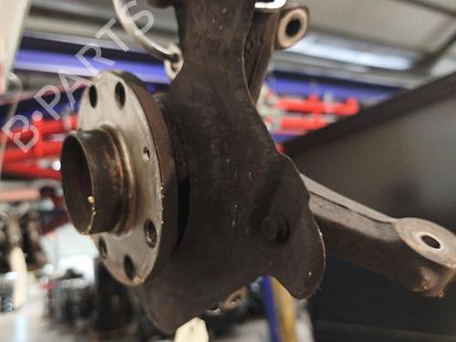 Used Right front steering knuckle Right front steering knuckle 39639324 39639324