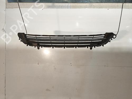Used Grille Grille 38230341 38230341