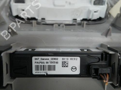 Interior roof light CITROËN C4 II (NC_) 1.2 THP 130 (NCHNYM, NCHNYT) | BP21701969I8