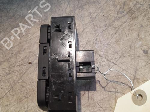 Selector da caixa Selector da caixa PEUGEOT 308 SW II (LC_, LJ_, LR_, LX_, L4_) 2.0 BlueHDi 150 (150 hp) 22789718 22789718