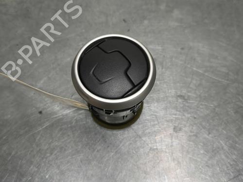 Used Air vent NISSAN QASHQAI I (J10, NJ10) 2.0 dCi (150 hp) 32994081