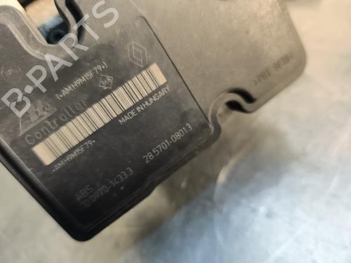 ABS Bremseaggregat RENAULT TWINGO II (CN0_) 1.2 16V (CN04, CN0B) (75 hp) 30491518