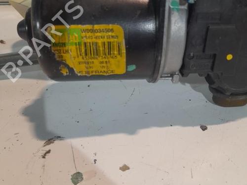 Used Front wiper motor DACIA SANDERO II TCe 90 (B8M1, B8MA, B8AC) (90 hp) 21700312
