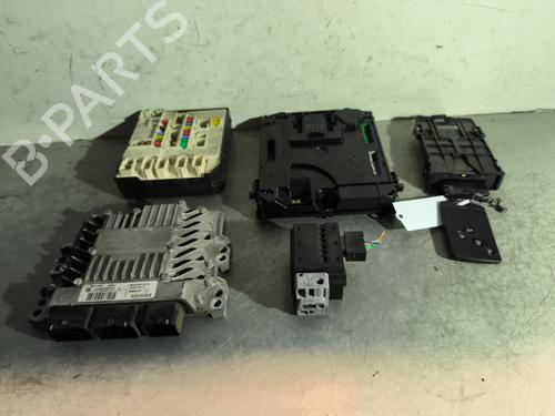 Used Electronic module RENAULT LAGUNA III (BT0/1) 1.5 dCi (BT00, BT0A, BT0T, BT1J) (110 hp) 29003695