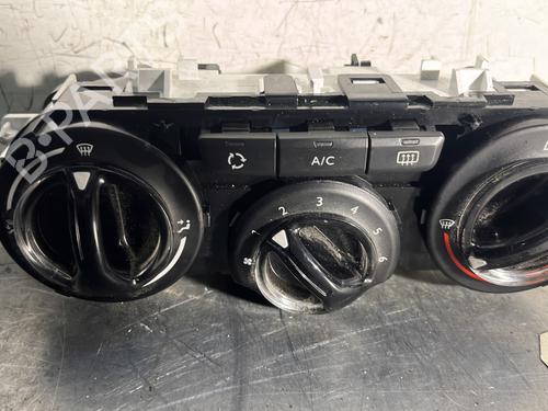 Used Climate control PEUGEOT 208 I (CA_, CC_) 1.2 VTI 82 (82 hp) 32996138