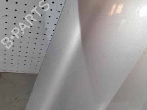 Used Right front fenders NISSAN PRIMERA (P12) 1.8 (115 hp) 21712095