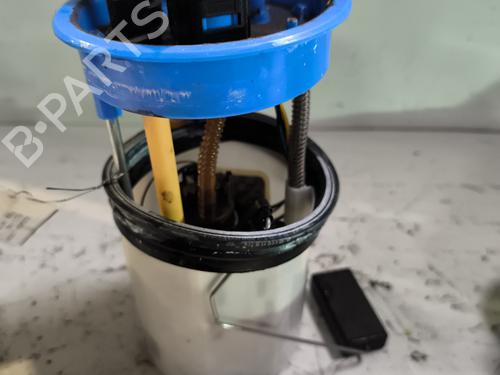 Used Fuel pump Fuel pump VW POLO V (6R1, 6C1) 1.2 TSI (105 hp) 25274178 25274178