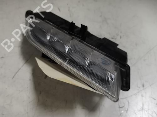 left-daytime-light-renault-clio-iv-bh_-2012-2013-2014-2015-2016-2017-2018-2019-2020-2021-27213473 main image