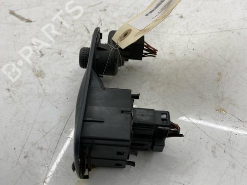 Left front window switch RENAULT TRAFIC II Van (FL) 2.0 dCi 90 (FL0H, FL00, FL01, FL0M, FL0P, FL0S) | BP39640060I27 - Image 3