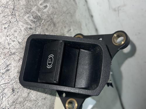Switch TOYOTA AVENSIS Estate (_T27_) 2.0 D-4D (ADT270_, ADT270R) | BP28304451I30 