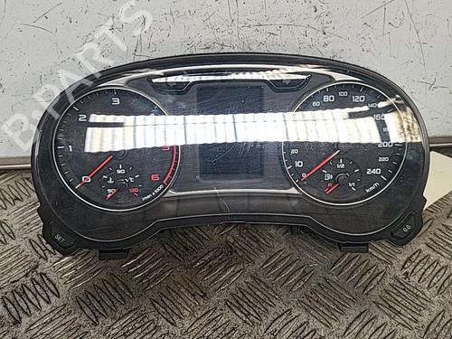 Used Instrument cluster AUDI A1 Sportback (8XA, 8XF) 1.6 TDI (90 hp) 21694704