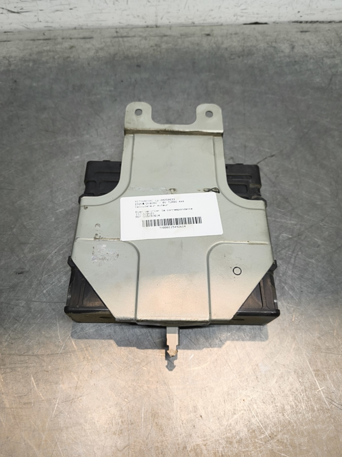 Engine Computer Box K7m Engine control unit (ECU) MITSUBISHI L200 (K7_T, K6_T, K5_T) 2.5 TD 4WD ...