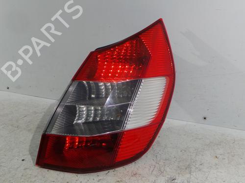 Used Right taillight RENAULT SCÉNIC II (JM0/1_) 1.5 dCi (JM02, JM13) (101 hp) 30478982