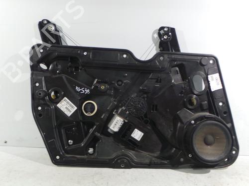 Lève-vitre avant gauche VW GOLF VI (5K1) 2.0 TDI 4motion (140 hp) 30168924