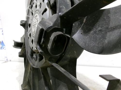 Used Radiator fan Radiator fan RENAULT LAGUNA III (BT0/1) 1.5 dCi (BT00, BT0A, BT0T, BT1J) (110 hp) 22325232 22325232