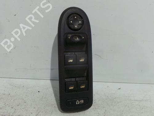 Used Left front window switch Left front window switch CITROËN C5 III Break (RW_) 2.0 HDi 140 (140 hp) 40551800 40551800