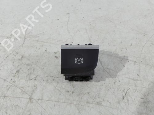 Used Switch AUDI A3 Sportback (8VA, 8VF) 35 TDI (150 hp) 26604656