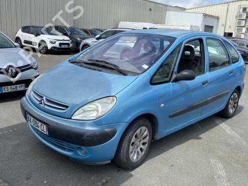 Left headlight CITROËN XSARA PICASSO (N68) 2.0 HDi | BP23828883C28 