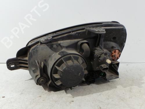 Right headlight HYUNDAI SANTA FÉ I (SM) 2.0 CRDi 4x4 | BP27405766C29 