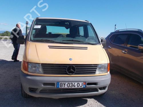 Right front indicator MERCEDES-BENZ VITO Bus (W638) 110 TD 2.3 (638.174) | BP22540128C33 