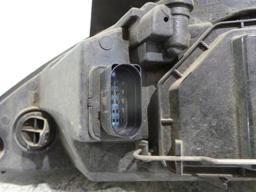 Used Right headlight Right headlight 38489032 38489032