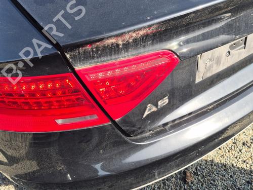 Used Left tailgate light Left tailgate light 33418991 33418991