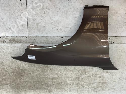 Used Right front fenders Right front fenders BMW 1 (F21) 116 d (116 hp) 40188514 40188514