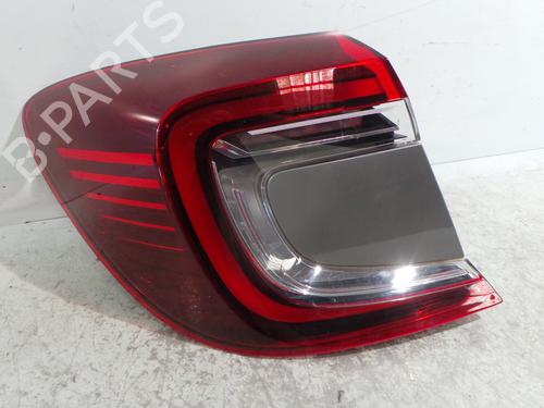 Used Left taillight Left taillight RENAULT CAPTUR II (HF_) LPG (HFMT) (101 hp) 34626186 34626186