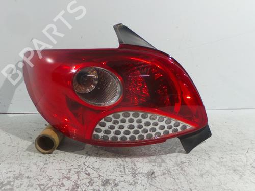 left-taillight-peugeot-206-2l_-2m_-2009-2010-2011-2012-2013-32125127 main image