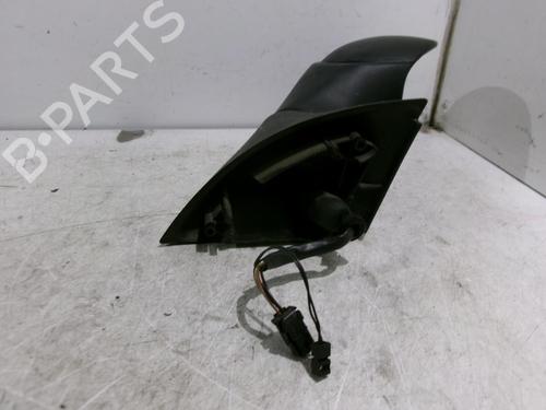 Used Right mirror Right mirror 22540022 22540022
