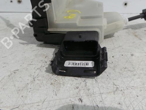 front-right-lock-peugeot-expert-van-v_-2016-29933217 main image