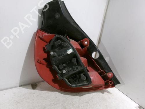 Used Right taillight RENAULT CLIO III (BR0/1, CR0/1) 1.5 dCi (C/BR0G, C/BR1G) (68 hp) 22328674