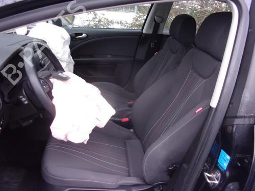 Left front window switch SEAT LEON (1P1) 1.6 TDI | BP22539219I27 - Image 4