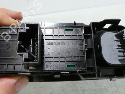 Left front window switch VW POLO VI (AW1, BZ1, AE1) 1.0 TSI | BP38608247I27 - Image 4