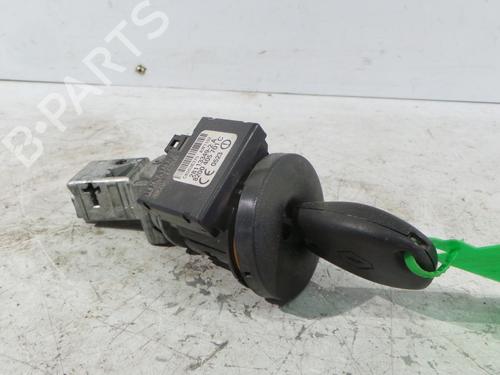 Używane Stacyjka RENAULT KANGOO / GRAND KANGOO II (KW0/1_) 1.5 dCi 90 (KW05, KW08, KW0G, KW11) (90 hp) 30593040