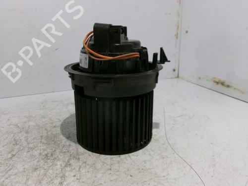 Heater blower motor RENAULT CLIO IV (BH_) 1.2 TCe 120 (BHAU) | BP22323102M62 
