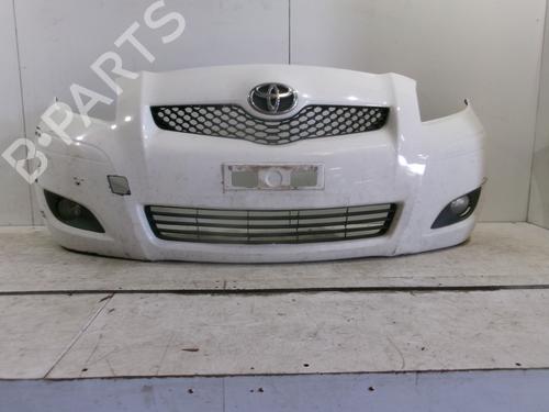Foran kofangere TOYOTA YARIS (_P9_) 1.4 D-4D (NLP90_, NLP90R) (90 hp) 29422573