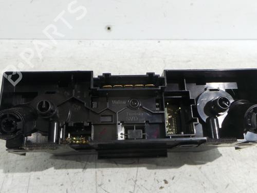 AC-Styringsenhed/Manøvreenhed VW POLO V (6R1, 6C1) 1.4 TDI | BP29919819I5