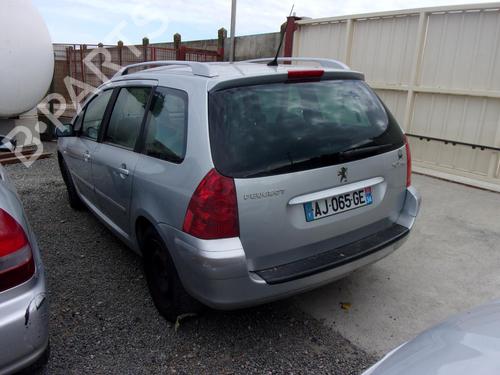 Left mirror PEUGEOT 307 Break (3E) 1.6 HDi 110 | BP22326554C26 