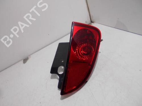 Used Rear fog light RENAULT ESPACE IV (JK0/1_) 2.0 dCi (JK03, JK04, JK1C, JK1G, JK1J, JK1K) (173 hp) 22327236