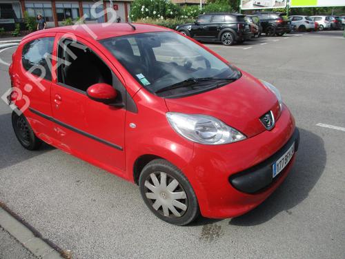 Third brake light PEUGEOT 107 (PM_, PN_) 1.0 | BP22326233L11 