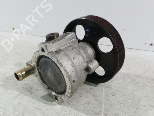 Used Steering pump Steering pump RENAULT TRAFIC II Van (FL) 1.9 dCi 80 (FL0B) (82 hp) 27641731 27641731